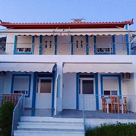Vila Gusti Hostal Borsh Exterior foto